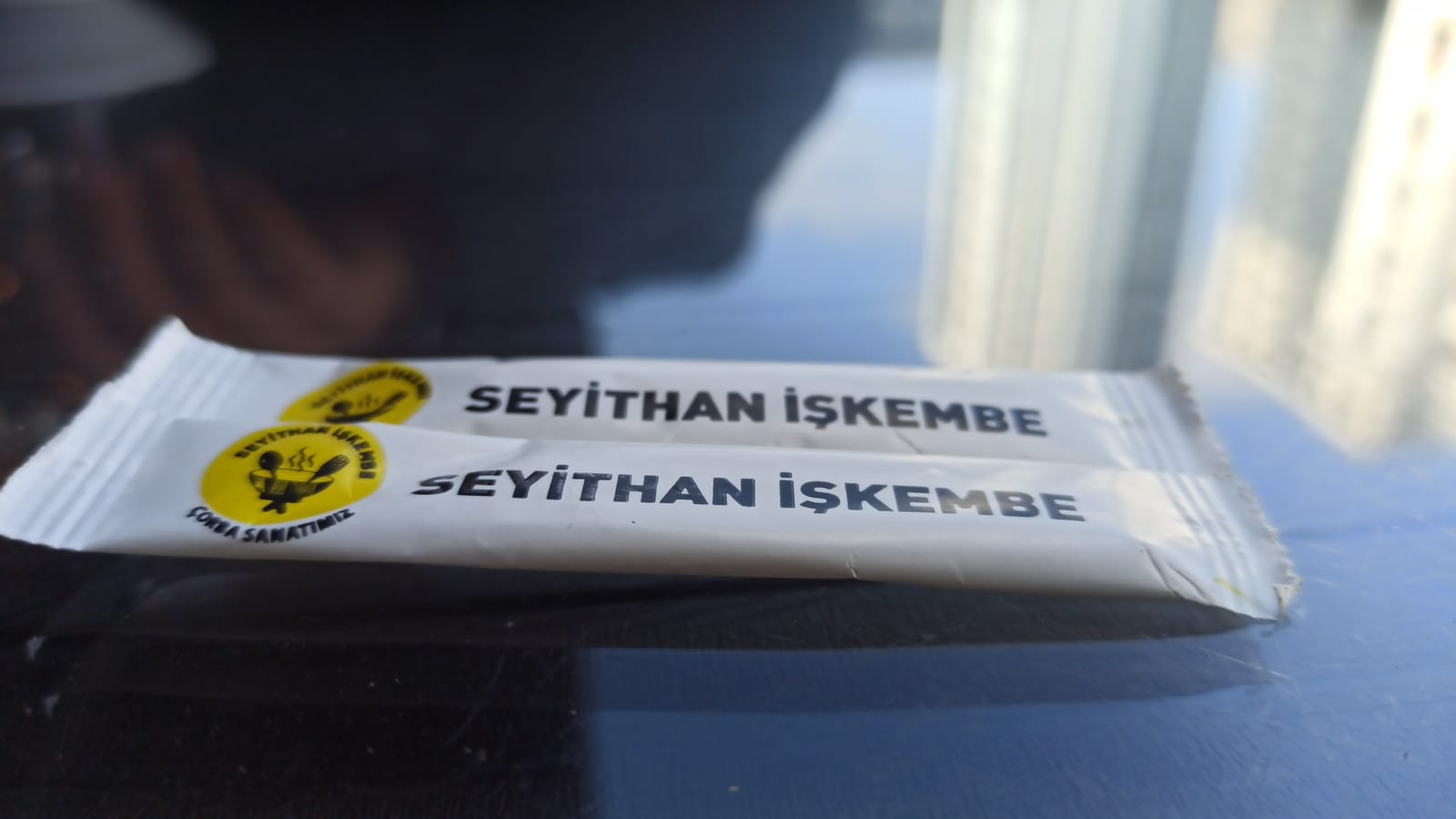 Seyithan logolu şeker