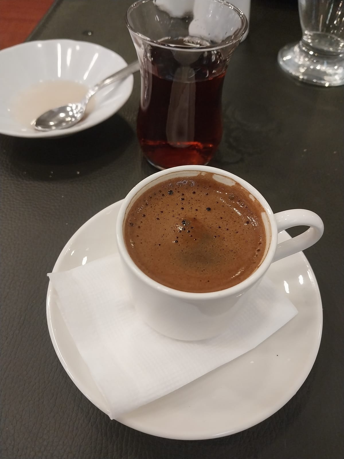 Türk kahvesi ve çay